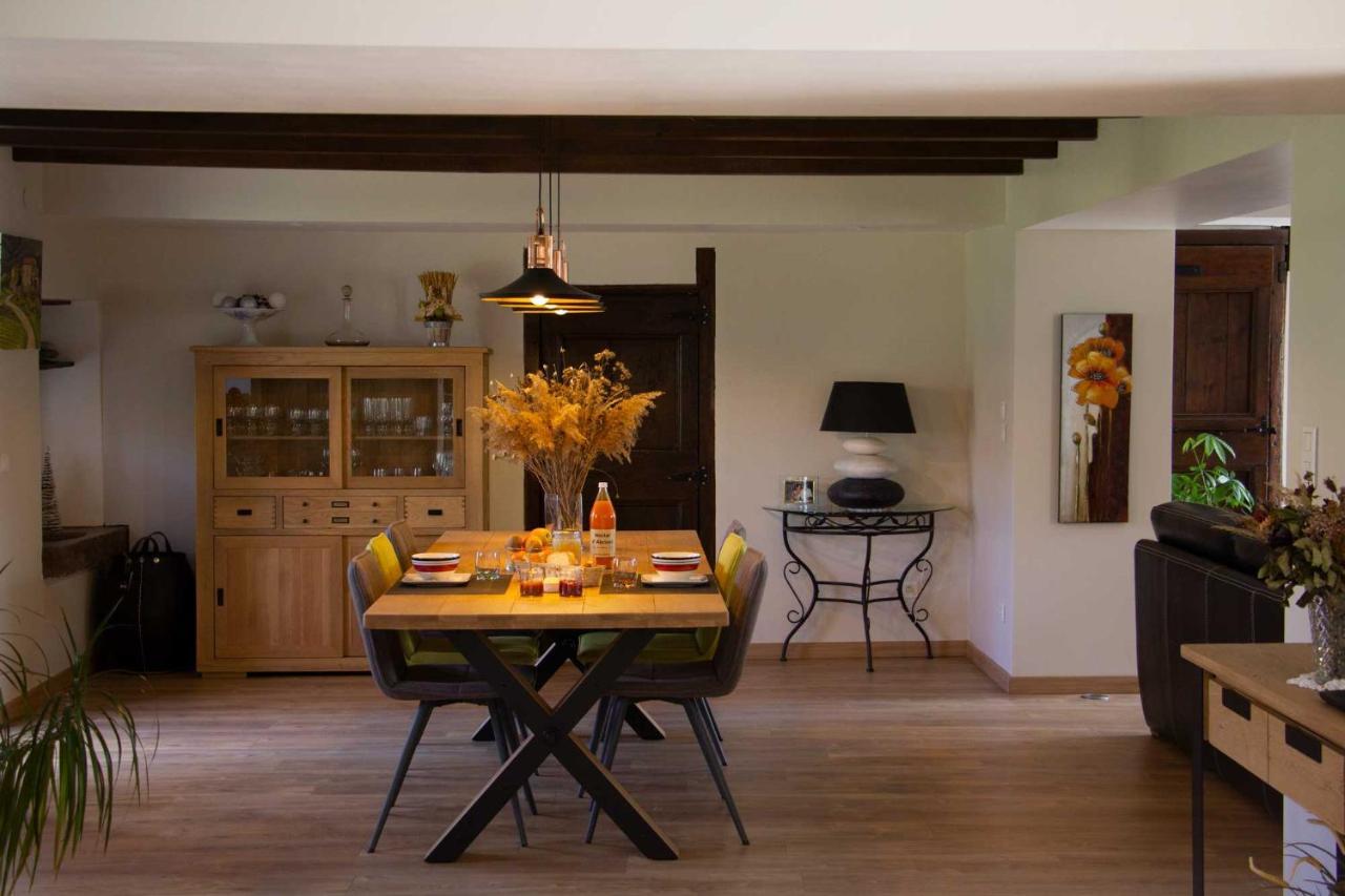 Mas De Chaufondes Bed & Breakfast Crest Bagian luar foto