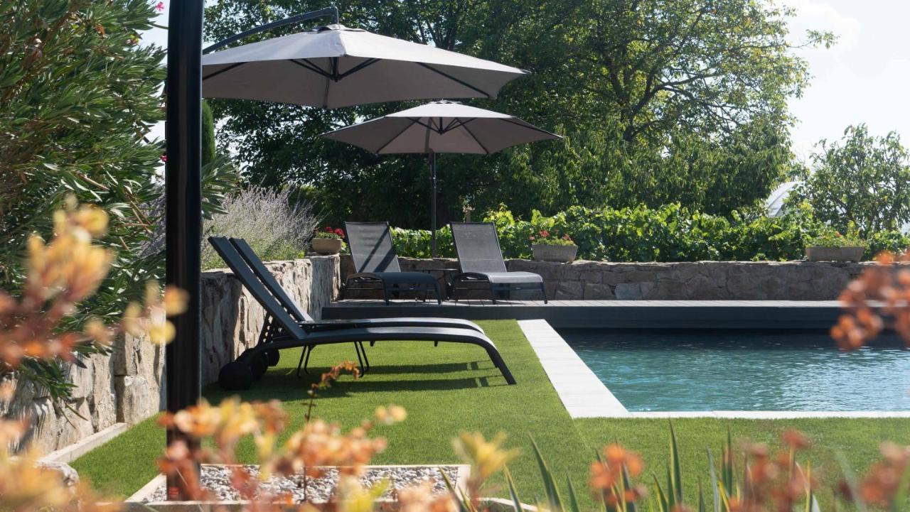 Mas De Chaufondes Bed & Breakfast Crest Bagian luar foto